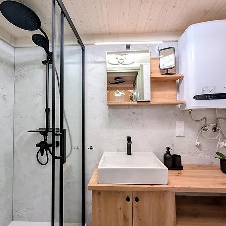 Tiny House Waldseele Nyaraló